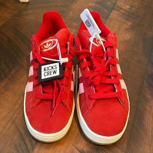 Men's Addidas Campus red/pink sneaker.